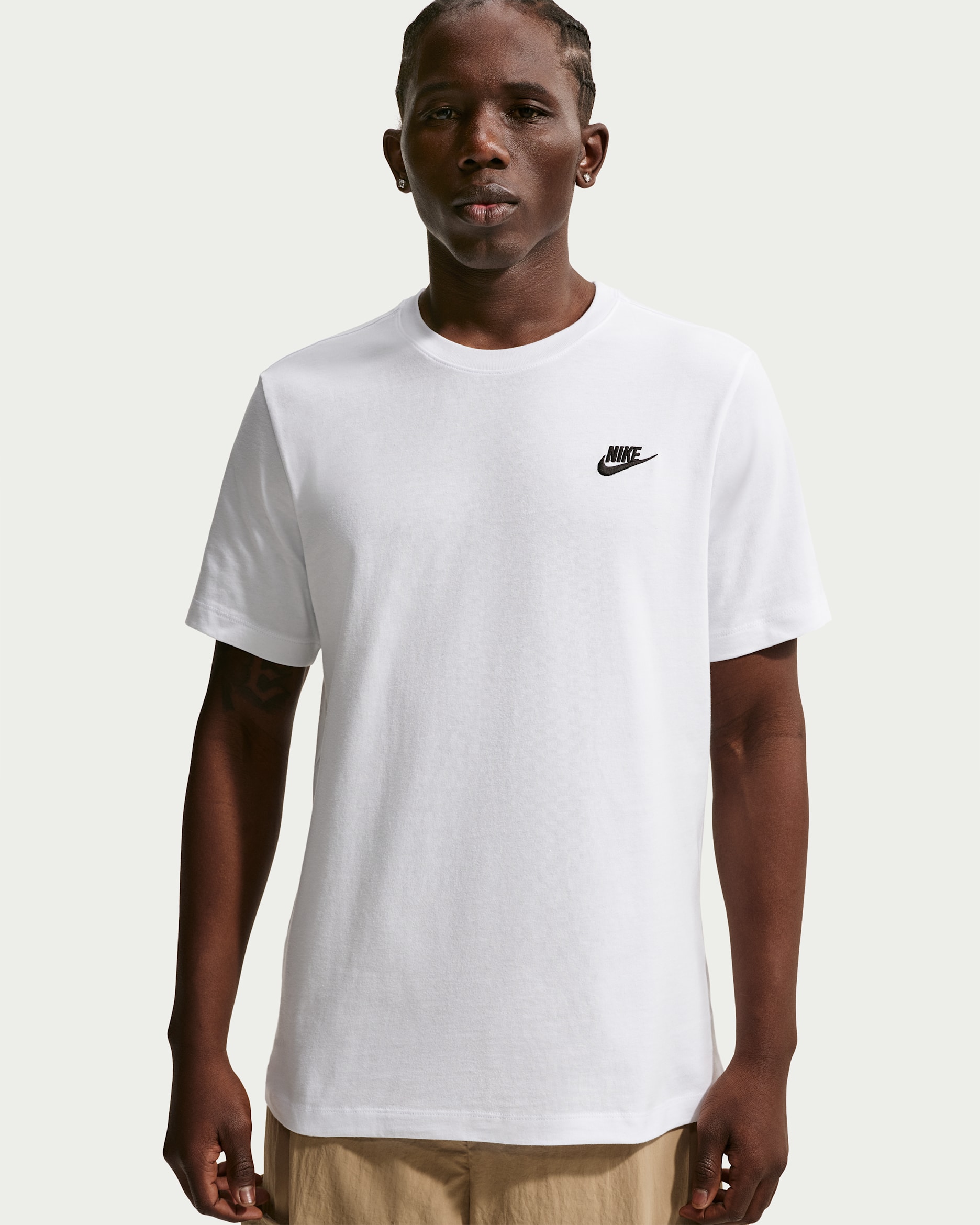 Nike Sportswear Club Men's T-Shirt. Nike CA